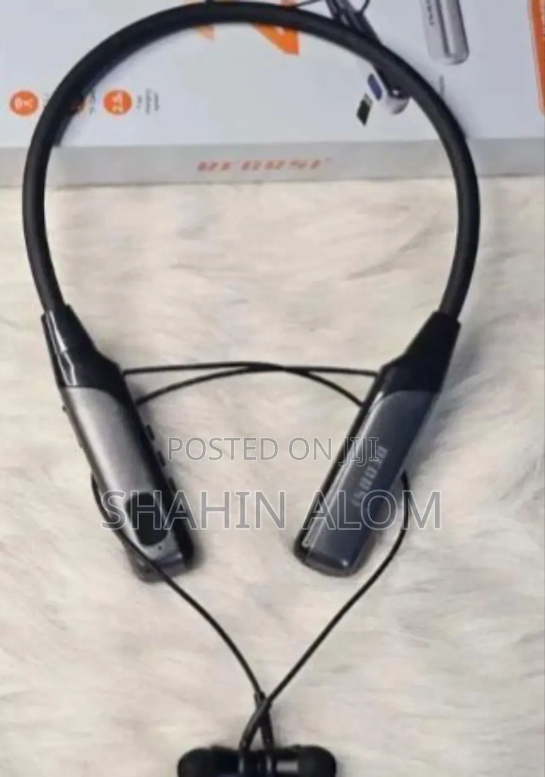 Recrsi Re-Ny060 200 Hours Bluetooth Neckband
