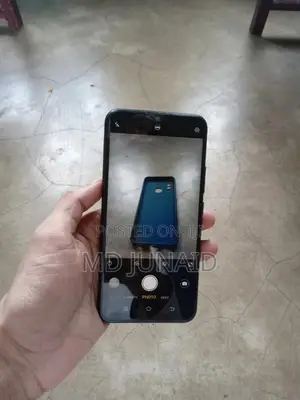 Vivo Y11 32 GB Blue