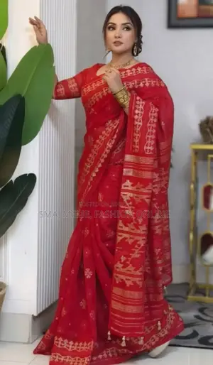 Half Silk Screen Print Saree With Blouse Piece