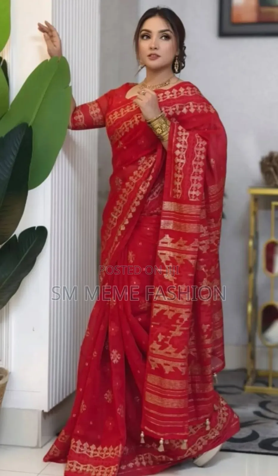 Half Silk Screen Print Saree With Blouse Piece