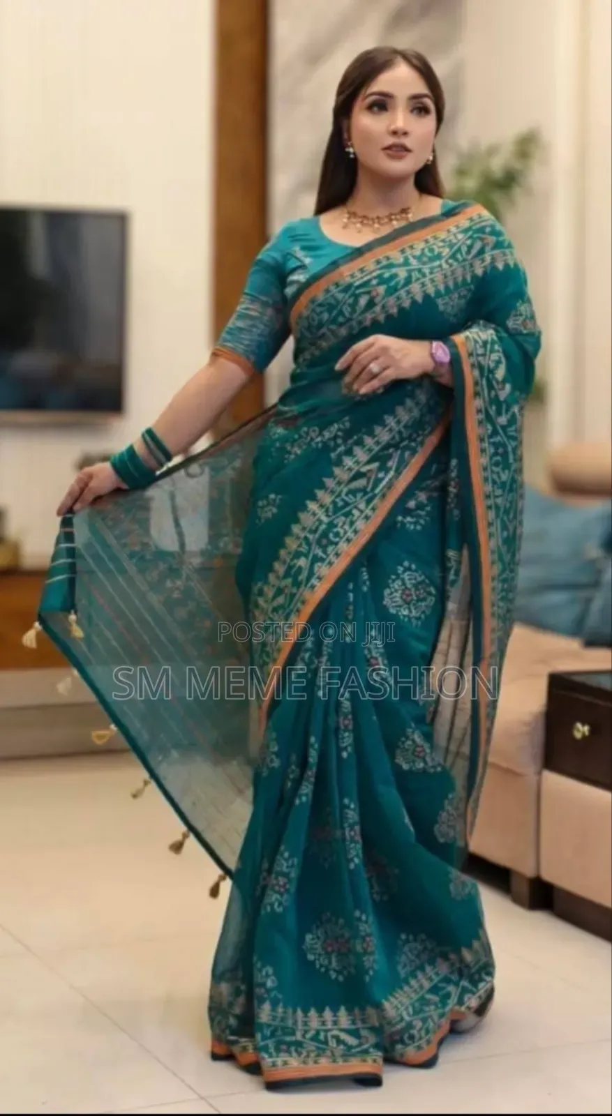 Half Silk Screen Print Saree With Blouse Piece