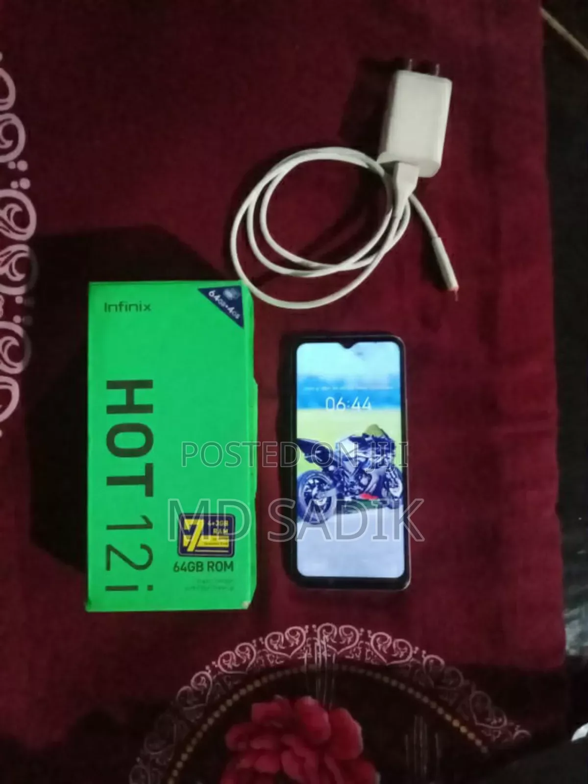 Infinix Hot 12i 64 GB Gold