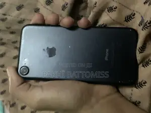 Apple iPhone 7 128 GB Black