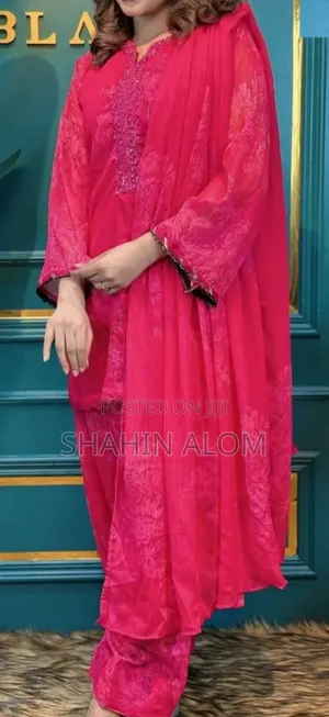 Photo - Pakistani Inspired Three Peace