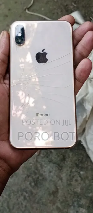 Photo - Apple iPhone XS Max 256 GB Orange