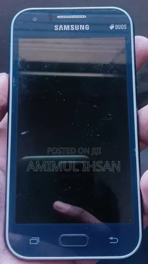 Photo - Samsung Galaxy J1 4 GB Blue