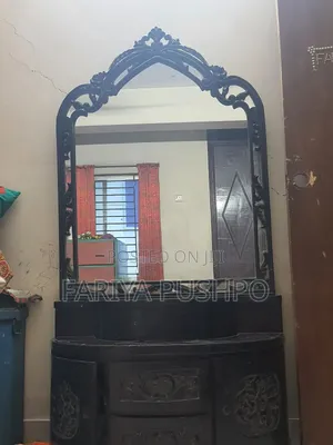 Photo - সেগুন কাঠের ড্রেসিং টেবিল