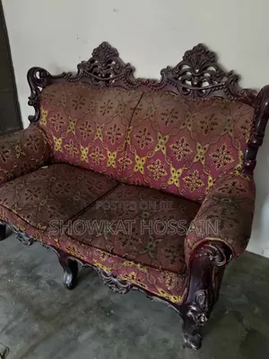 কাঠের ভিক্টোরিয়া সোফা