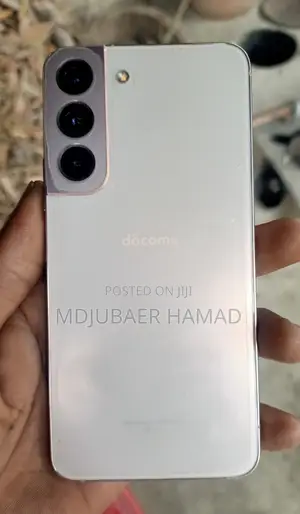 Photo - Samsung Galaxy S22 5G 256 GB Pink