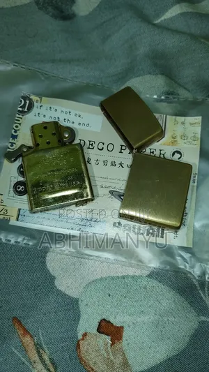 Zippo Solid Brass Polished Lighter