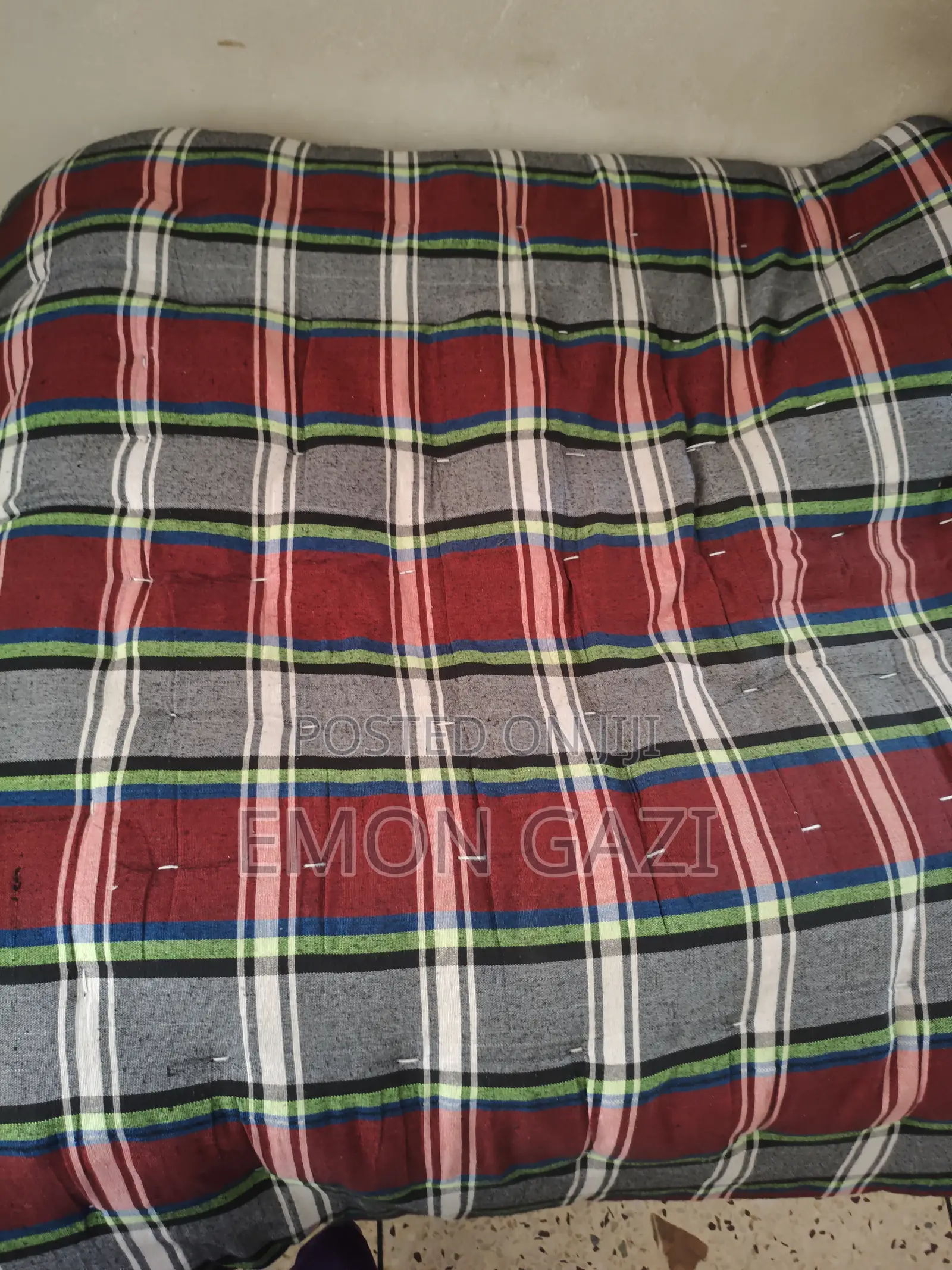 তোসক মাএ ৩৫০