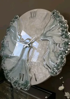 Resin Clock