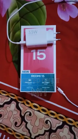 Photo - Xiaomi Redmi 15 256 GB Black