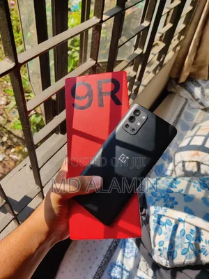 Photo - OnePlus 9R 256 GB Black