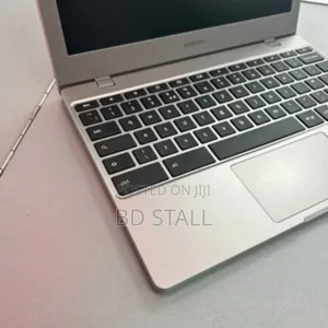 Laptop Samsung Chromebook 3 11 4GB Intel Pentium SSD 32GB