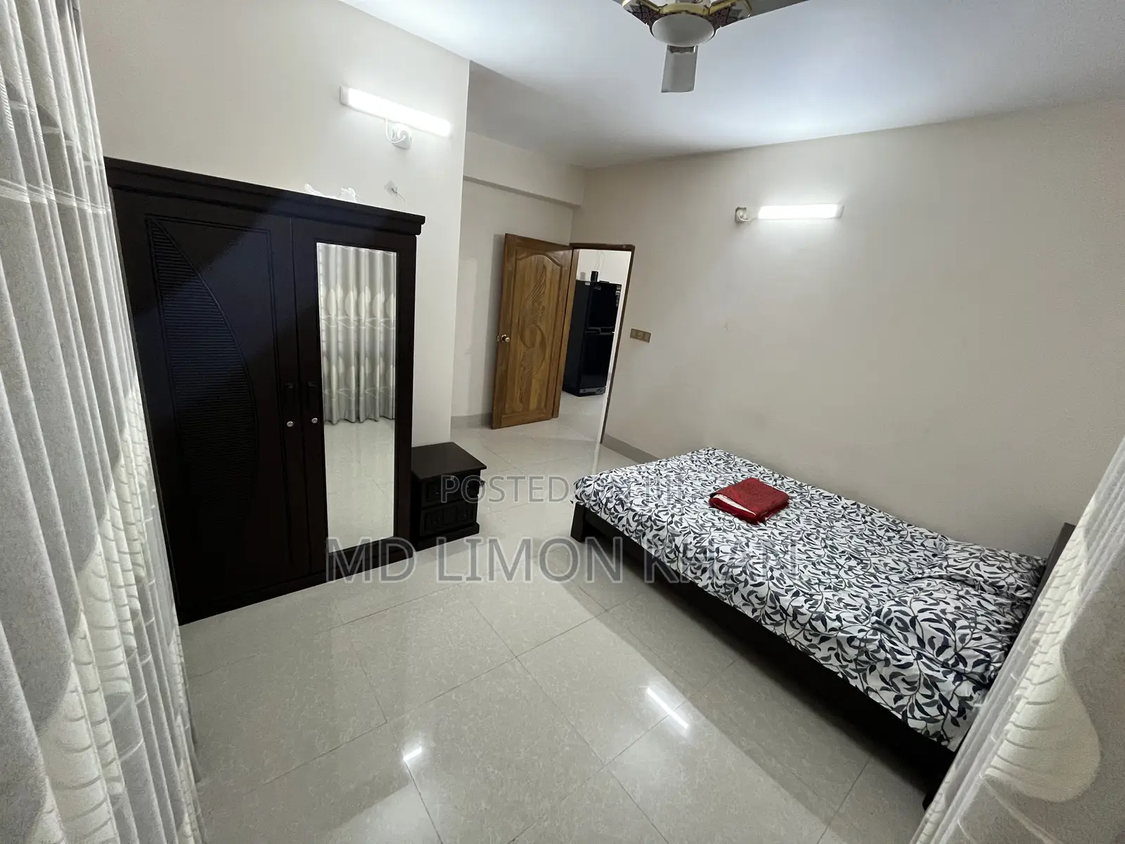 Furnished 4bdrm Apartment in Bangladesh, Aftab Nagar for Rent