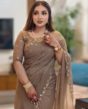 Photo - Semi Moslin Sharee With Blouse Piece New Update High Quality Work