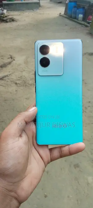 Photo - Vivo S17e 256 GB Blue