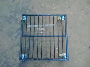 Garden Tool With Wheel