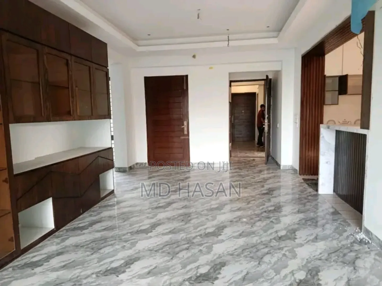4bdrm Apartment in Semi Furnished for Rent