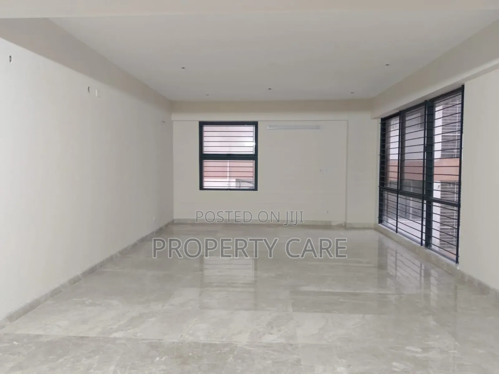 4bdrm Apartment in Gulshan for Rent