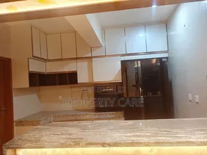 Furnished 4bdrm Apartment in Gulshan for Rent