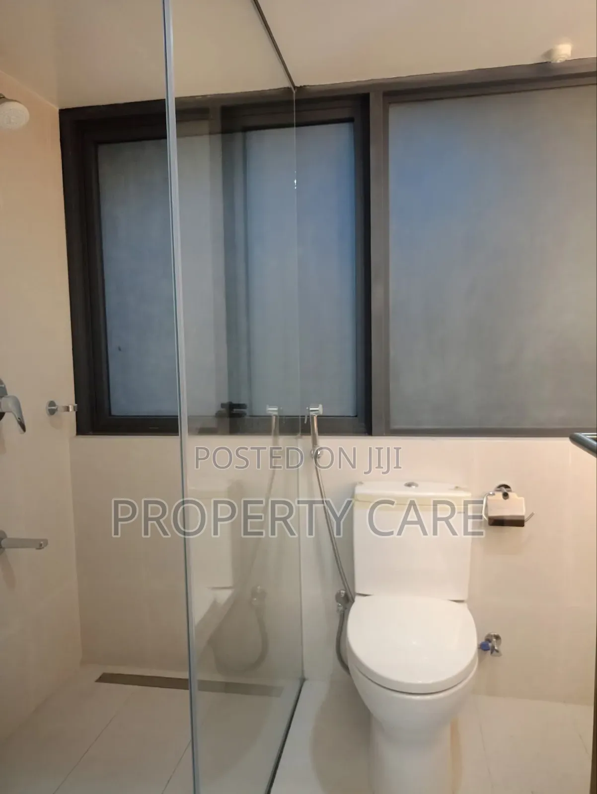 Furnished 4bdrm Apartment in Gulshan for Rent