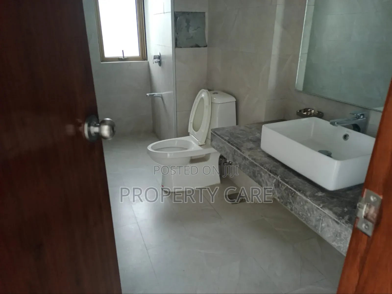 4bdrm Duplex in Gulshan for Rent