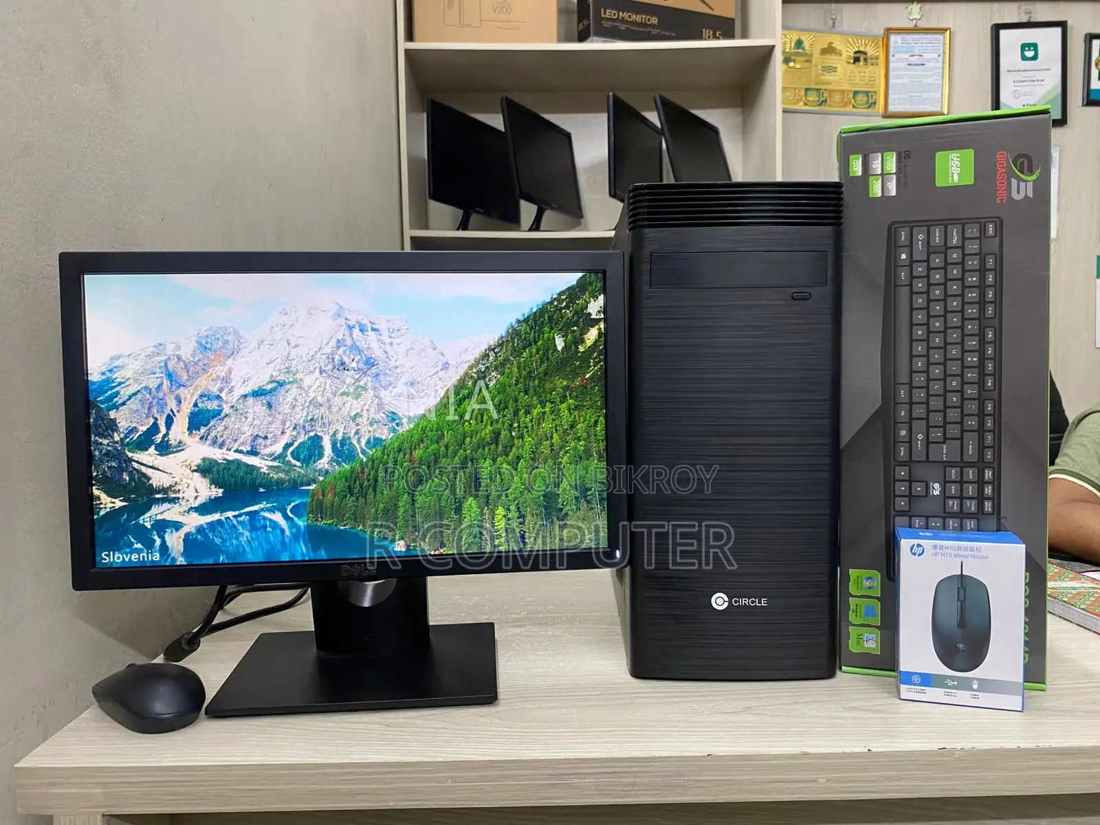 Desktop Computer 8GB Intel Core i5 SSD 256GB