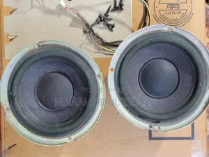 Photo - Bose Lifestyle 12/20/25 Acoustimass Subwoofer 5" 1/4 Speaker Driver