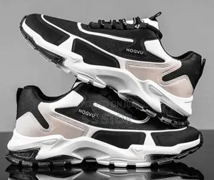 Men"S Sports Shoe Made in China