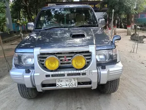 Mitsubishi 3000 1998 Blue