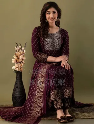 Photo - আনস্টিজ স্ক্রিন প্রিন্ট থ্রি-পিস নতুন আপডেট