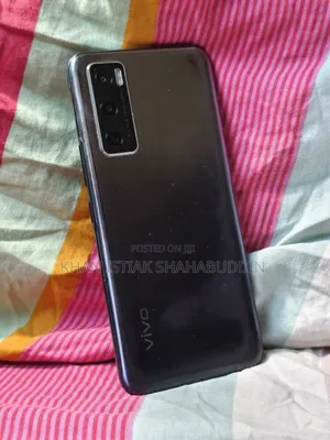 Photo - Vivo V20 SE 128 GB Black