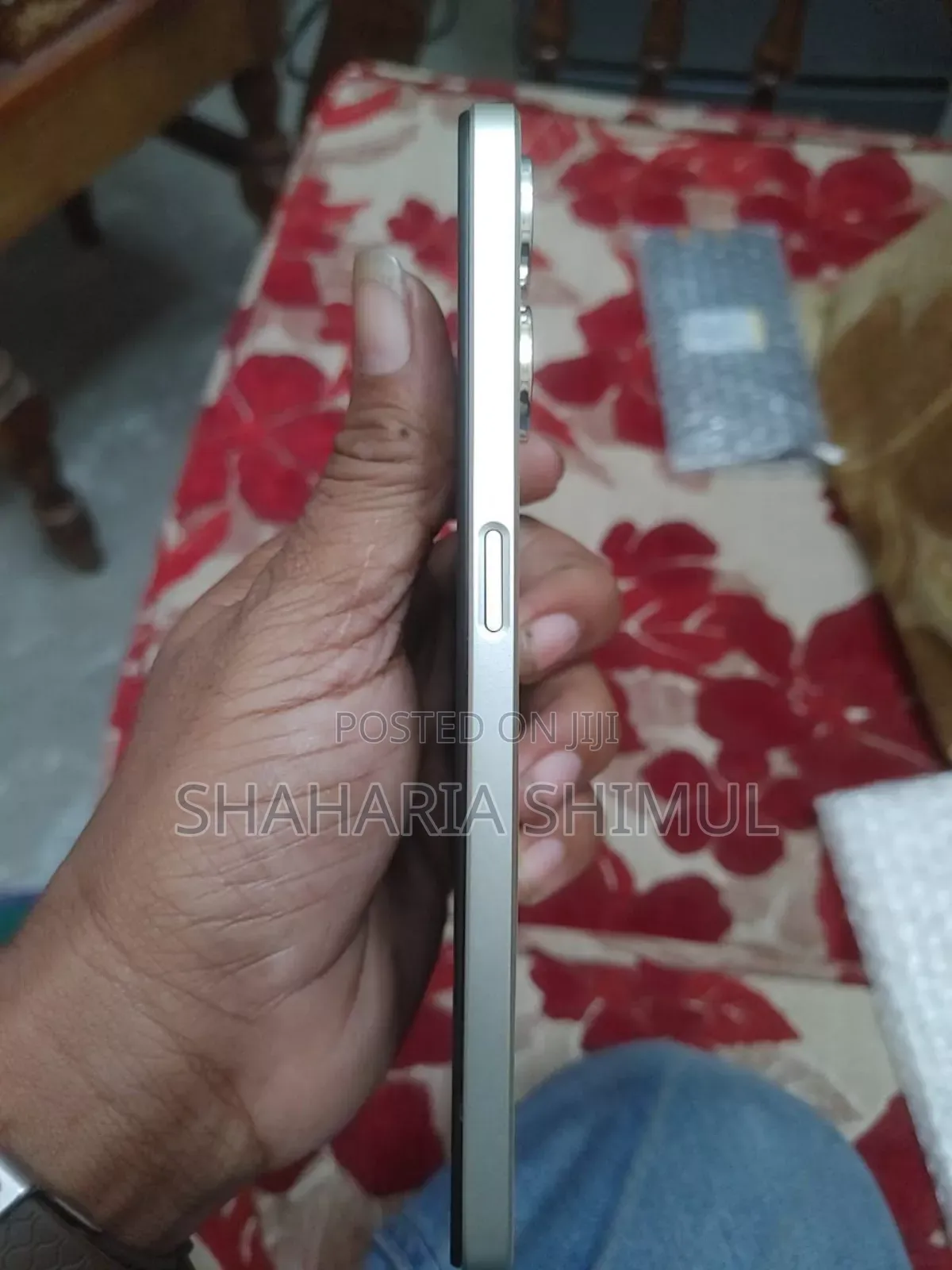 Realme V30 128 GB Orange