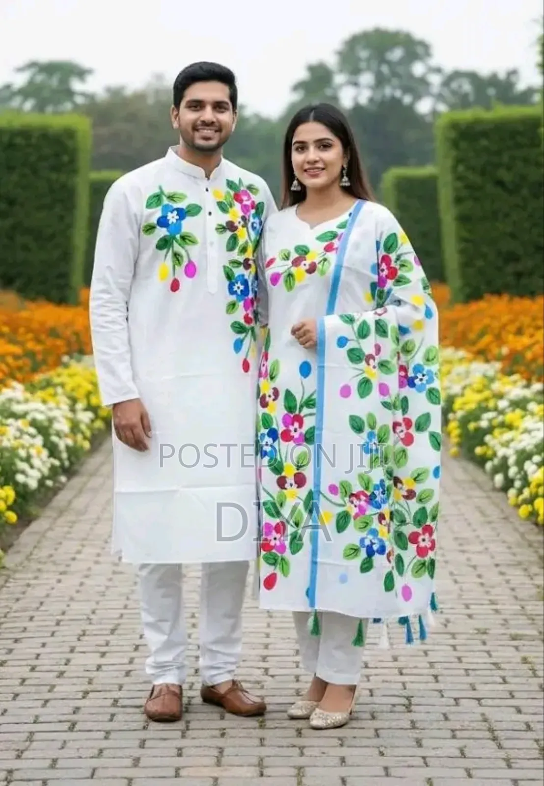 যুগলবন্দী পাঞ্জাবি-থ্রিপিস কাপল সেট