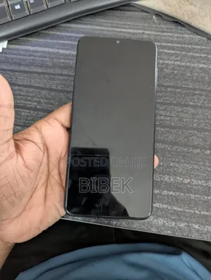 Photo - Samsung Galaxy A04s 128 GB Black