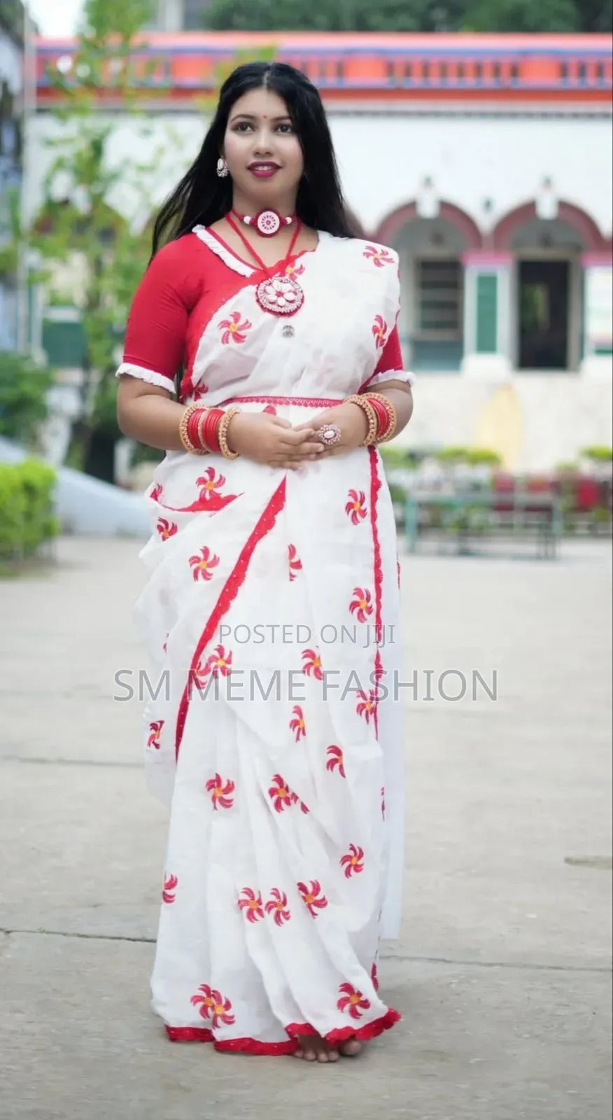Elegant Lace Work Georgette Saree