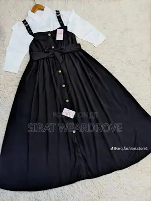 Photo - Ramper Gown As