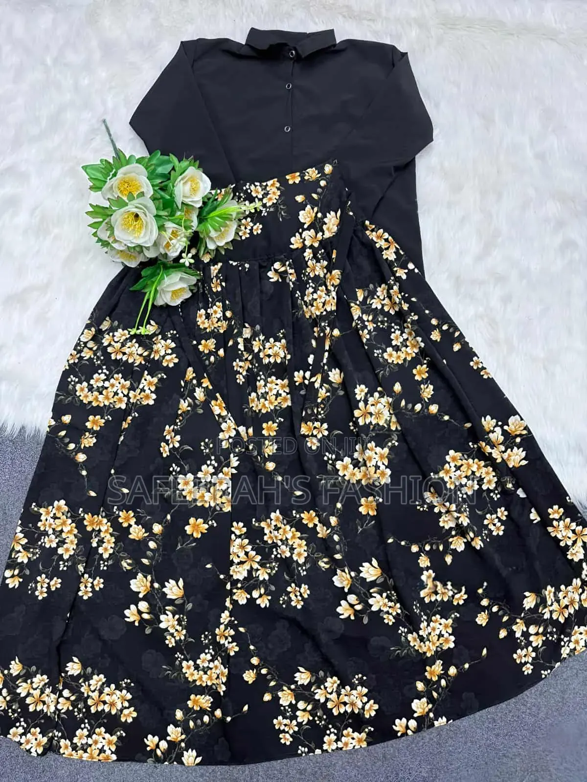 প্রিন্টের চেরি ফেব্রিক শার্ট স্কার্ট সেট R