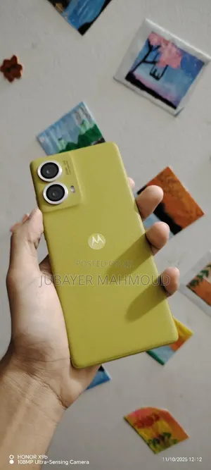 Photo - Motorola Moto G85 128 GB Yellow