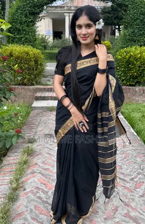 হাফ সিল্ক নকশী পাড় শাড়ি