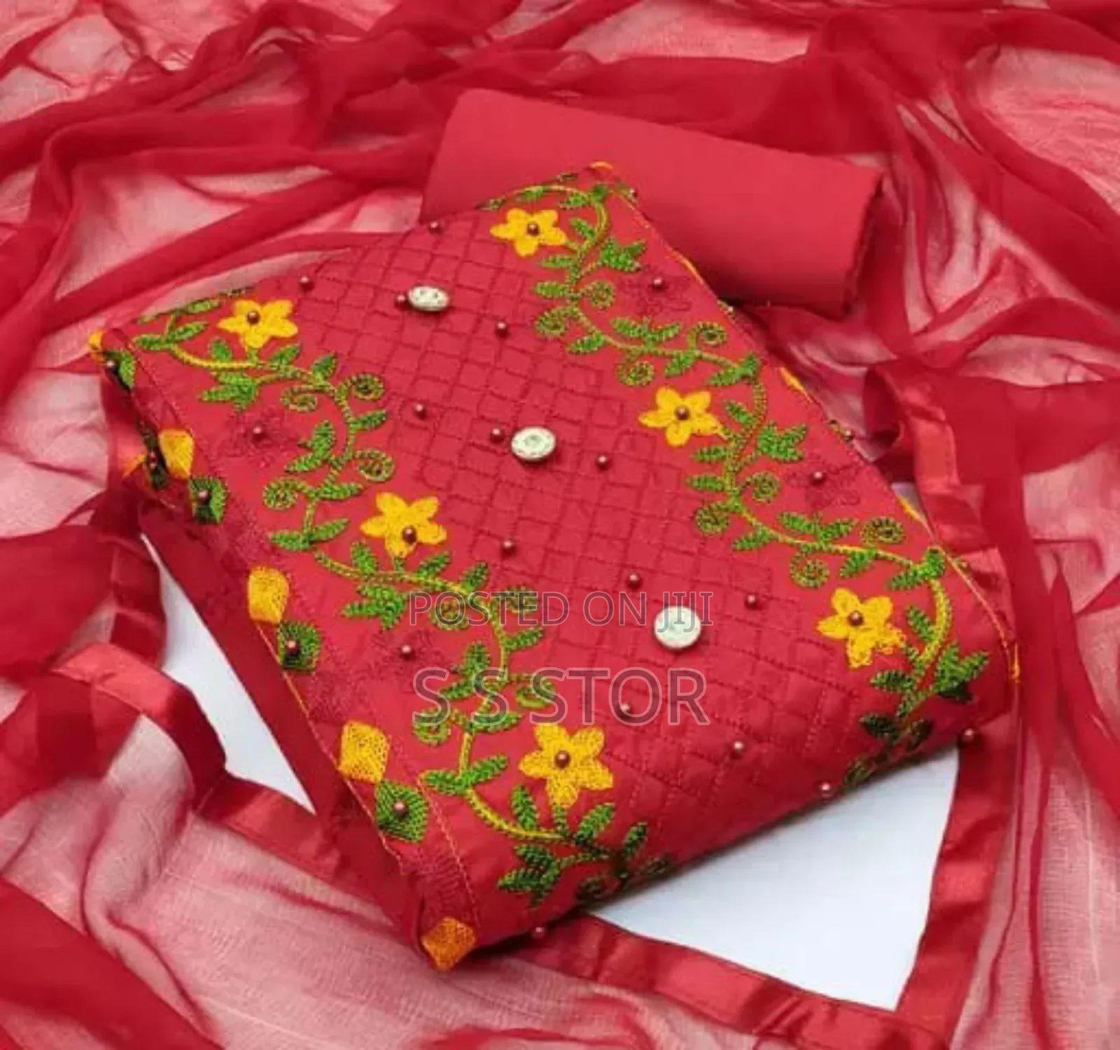 কাশ্মীরী আড়ি এম্ব্রডারী থ্রি-পিস নতুন কালেকশন