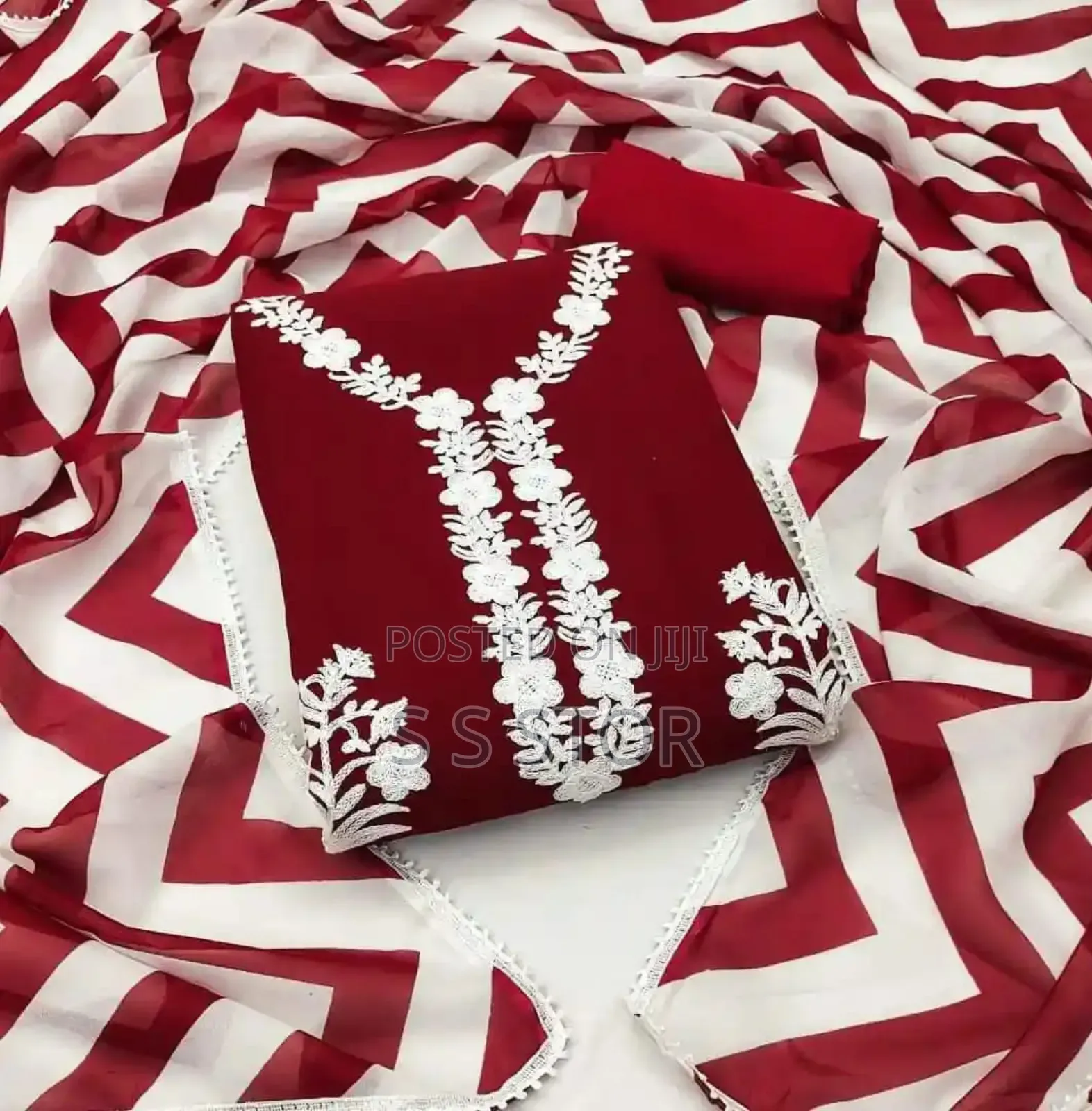 কাশ্মীরী আড়ি এম্ব্রডারী থ্রি-পিচ আপডেট কালেকশন আপুদের জন্যও