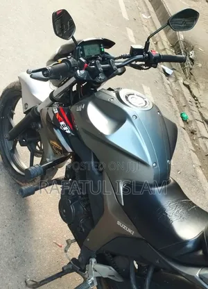 Photo - Suzuki 2019 Gray