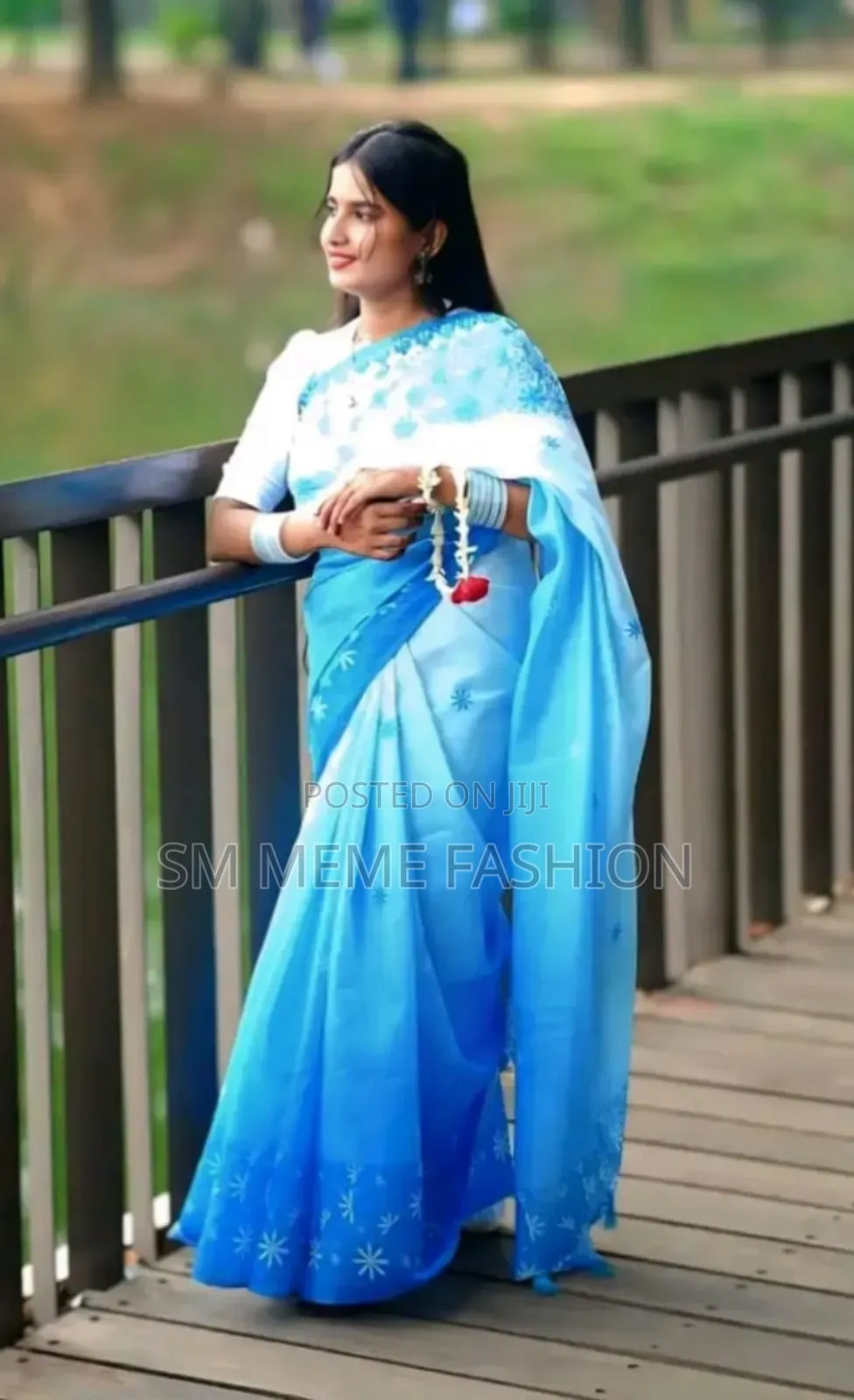 ধুপিয়ান শাড়ি সাথে ব্লাউজ পিস