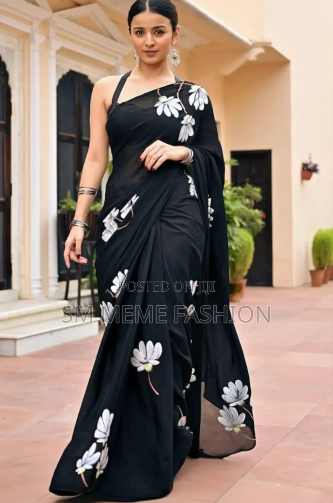 Premium Semi Muslin Saree