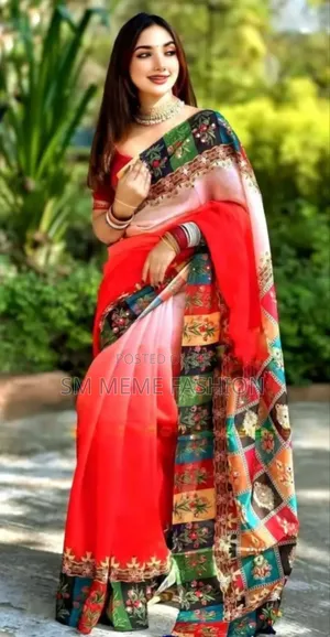Stone and Digital Print Saree With Blouse Piece