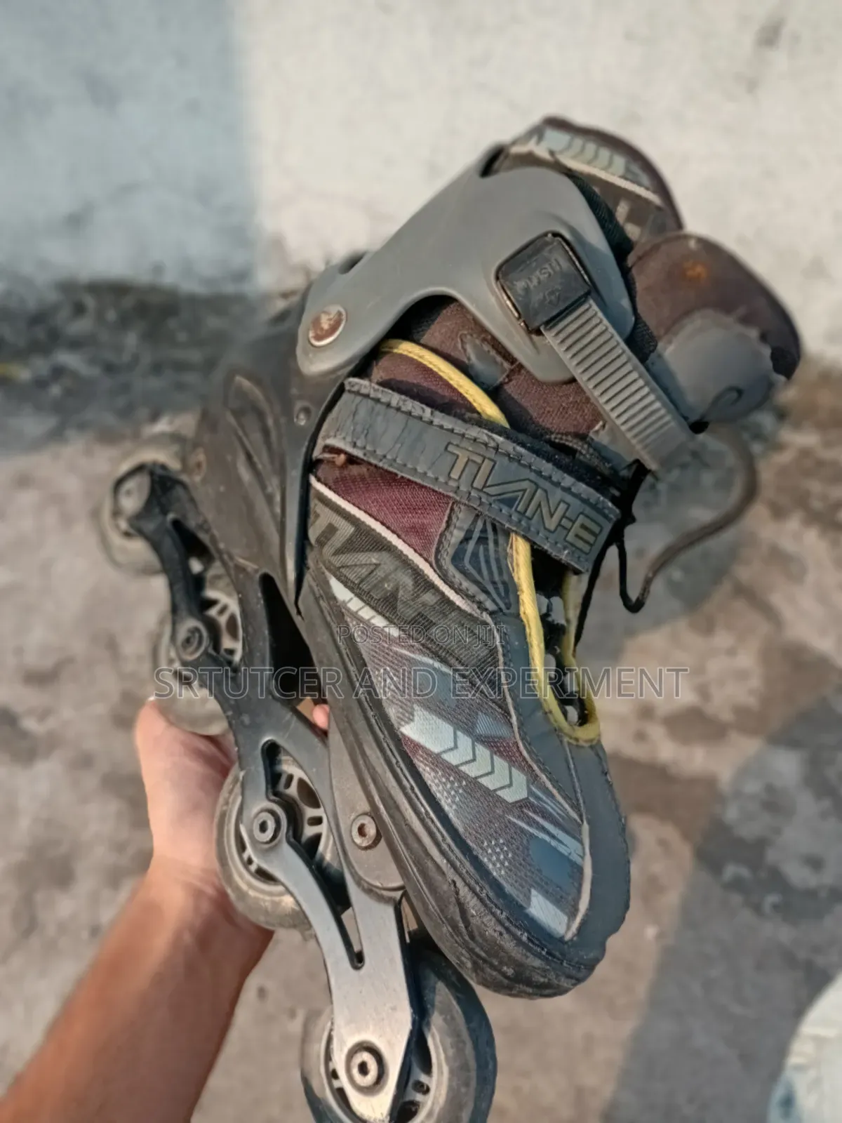 Skating Shoes for Sell