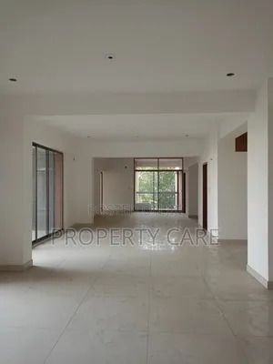 4bdrm Apartment in Gulshan for Rent